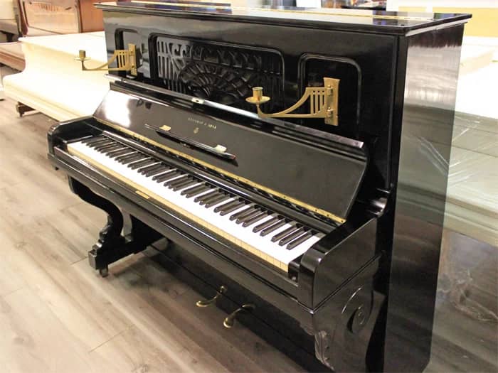 ​Steinway & Sons