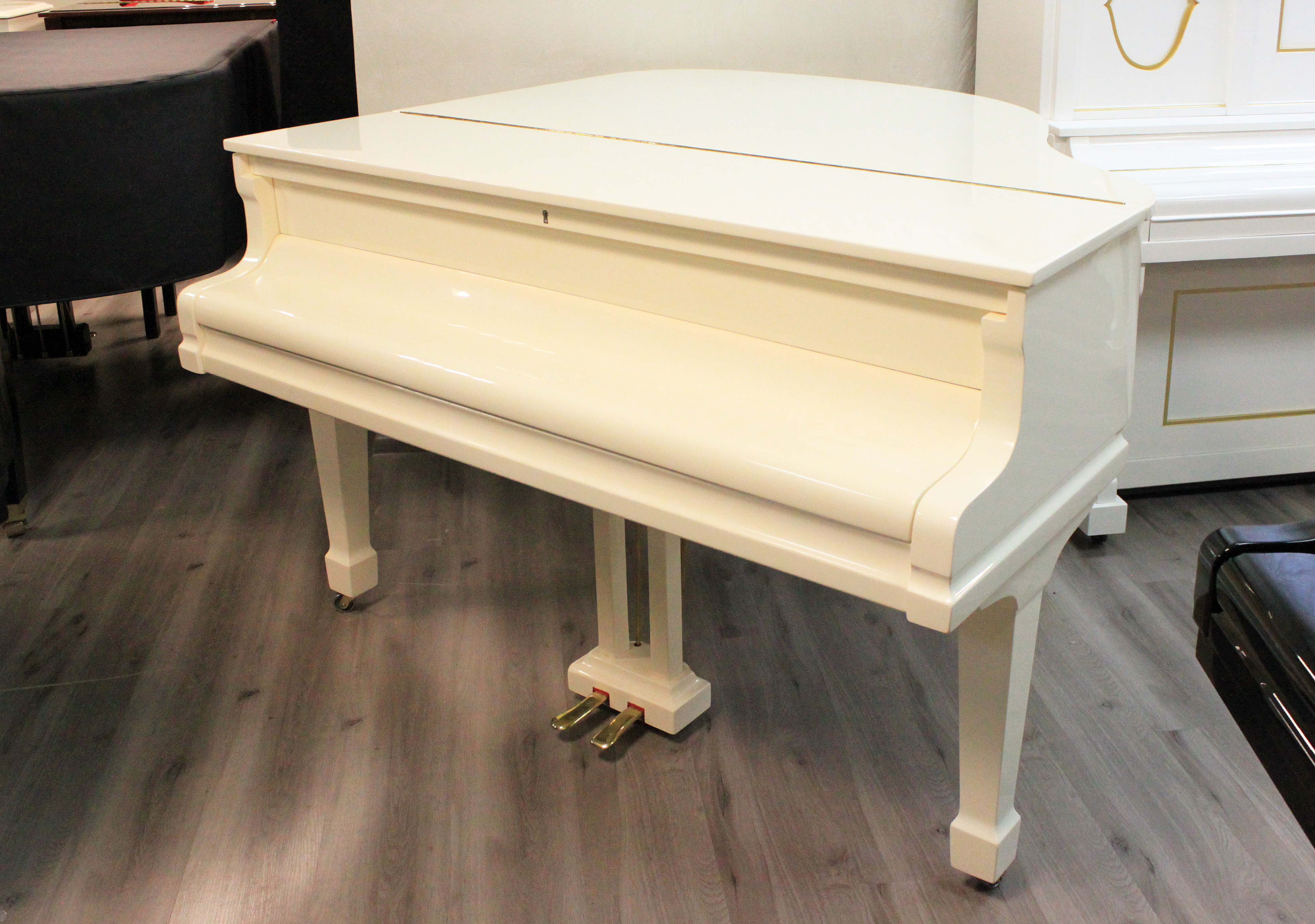 August Förster 145 см