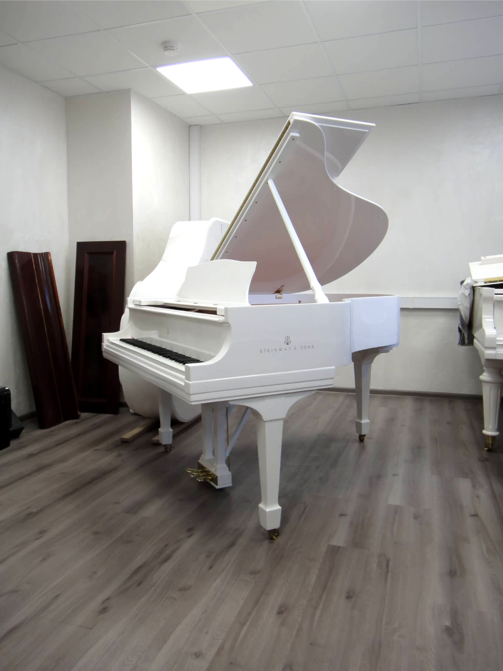 Steinway & Sons модель S (мини)